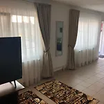 מלון R31 - Victor Hugo Bam