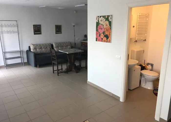 R31 - Victor Hugo Bam *