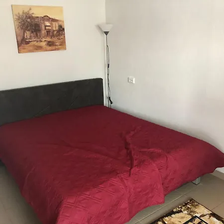 R31 - Victor Hugo Bam * Timisoara