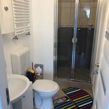 R31 - Victor Hugo Bam *